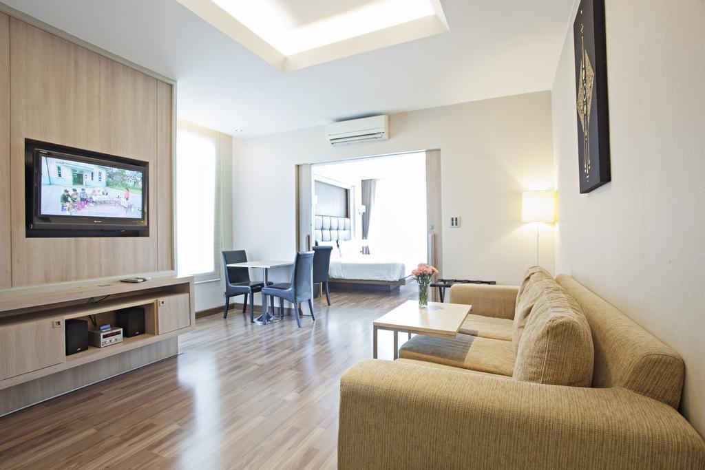 V Residence Bangkok Exterior photo